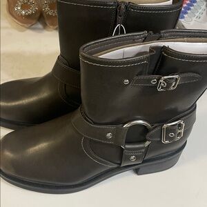 Target Brand Women’s Shoe